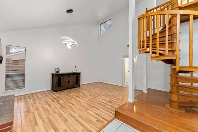 13911 Hollowgreen Drive, Houston, TX 77082 - Photo 8