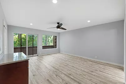 282 Litchfield Lane, Houston, TX 77024 - Photo 24