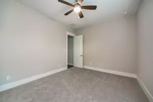 402 W 28th St, Houston, TX 77008 - Photo 20