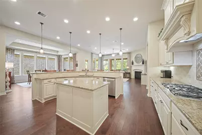 9510 Spring Rose Drive, Missouri City, TX 77459 - Photo 10