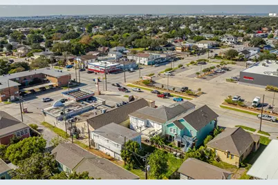 4415 S Avenue S, Galveston, TX 77550 - Photo 46