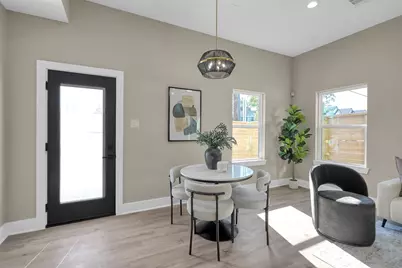 2105 Esther Drive #B, Houston, TX 77088 - Photo 6