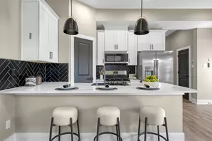 2105 Esther Dr, Houston, TX 77088 - Photo 10