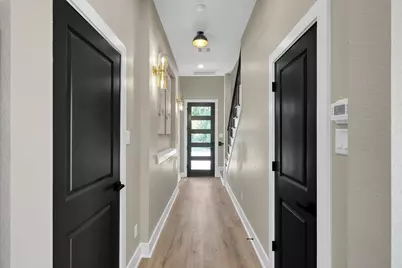 2105 Esther Drive #B, Houston, TX 77088 - Photo 4