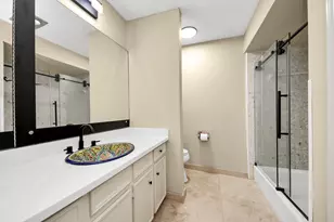 5 Tiffany Square, Sugar Land, TX 77478 - Photo 20