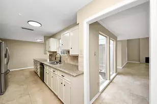 5 Tiffany Square, Sugar Land, TX 77478 - Photo 10