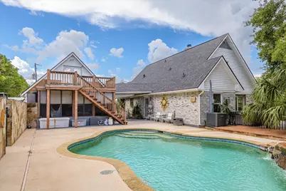 2739 Lawrence Road, Kemah, TX 77565 - Photo 10