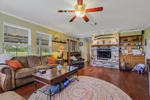 2739 Lawrence Rd, Kemah, TX 77565 - Photo 14