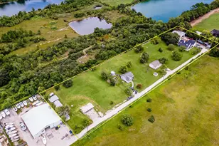 2739 Lawrence Rd, Kemah, TX 77565 - Photo 6