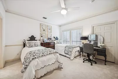 4832 Post Oak Timber Drive, Houston, TX 77056 - Photo 24