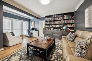 4832 Post Oak Timber Dr, Houston, TX 77056 - Photo 20