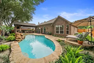 24015 Gentle Moss Ln, Katy, TX 77494 - Photo 2