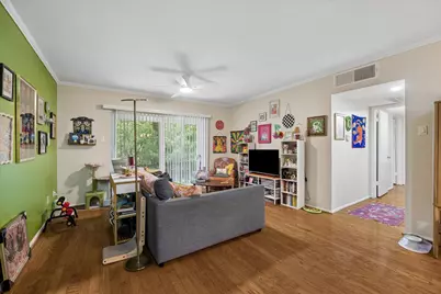 2238 S Piney Point Road #109, Houston, TX 77063 - Photo 6