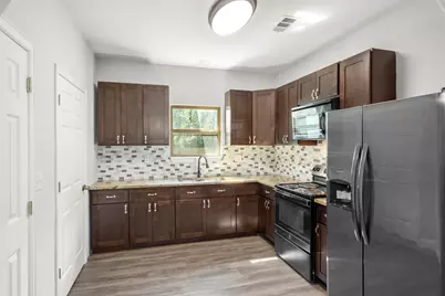 557 Star Dust Drive, Livingston, TX 77351 - Photo 18