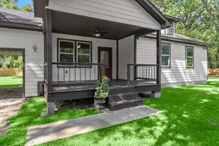 557 Star Dust Dr, Livingston, TX 77351 - Photo 6