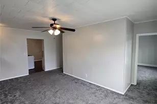 615 Kernohan St, Crosby, TX 77532 - Photo 2