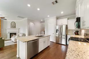 308 Capriccio Ln, Montgomery, TX 77316 - Photo 12