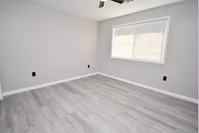 16587 El Camino Real, Houston, TX 77062 - Photo 12