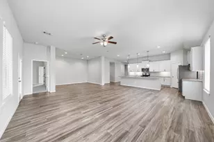18206 Fehmarn Sound Cir, Houston, TX 77044 - Photo 10