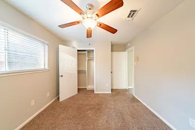 16234 Summer Wind Drive, Houston, TX 77090 - Photo 20