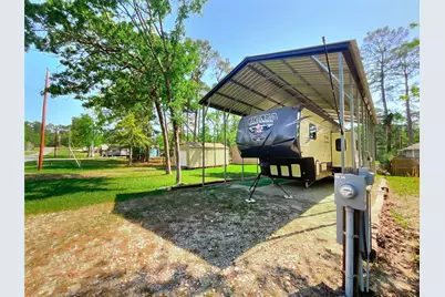 642 Kingwood Drive, Trinity, TX 75862 - Photo 16