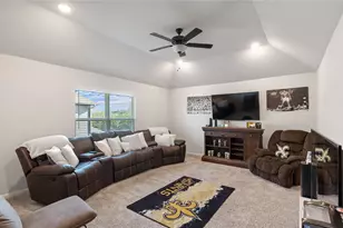 5607 St Charles Dr, Belton, TX 76513 - Photo 12