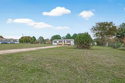 15236 Heavenly Acres Drive, Willis, TX 77318 - Photo 4