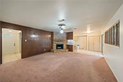 8922 Indian River Drive, Houston, TX 77088 - Photo 8