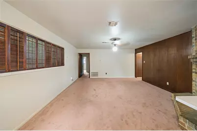 8922 Indian River Drive, Houston, TX 77088 - Photo 22