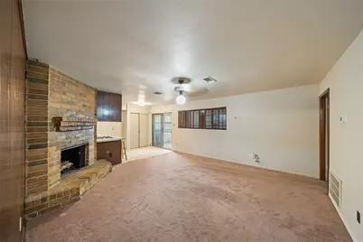 8922 Indian River Drive, Houston, TX 77088 - Photo 4