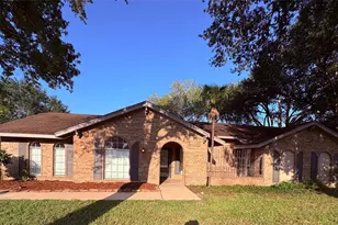 1408 Ward Bend Rd, Sealy, TX 77474 - Photo 1