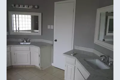 1235 Kings Creek Trl, Missouri City, TX 77459 - Photo 18