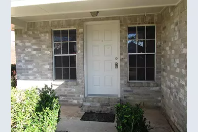1235 Kings Creek Trl, Missouri City, TX 77459 - Photo 2