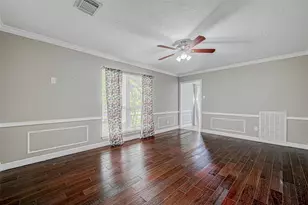 8110 Bent Oak Ln, Spring, TX 77379 - Photo 10