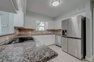 8110 Bent Oak Ln, Spring, TX 77379 - Photo 16