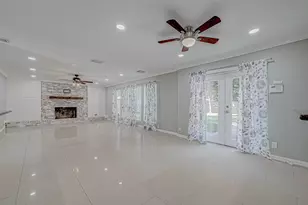 8110 Bent Oak Ln, Spring, TX 77379 - Photo 12