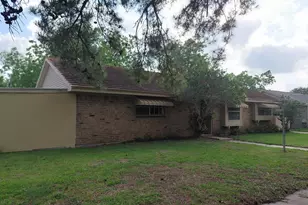 1518 Avenue B, Danbury, TX 77534 - Photo 6