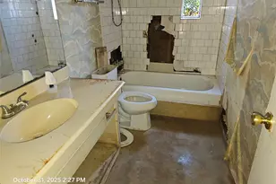 6401 Skyline Dr, Houston, TX 77057 - Photo 16