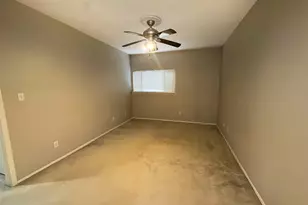 7057 N Holiday Dr, Galveston, TX 77550 - Photo 14