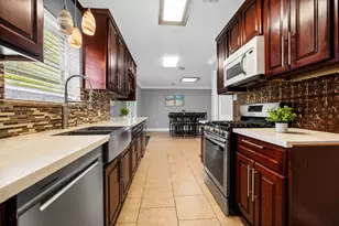 1328 Vera Dr, Port Arthur, TX 77642 - Photo 12