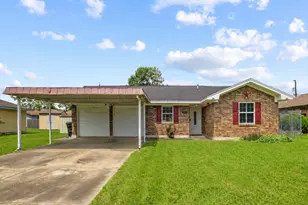 1328 Vera Dr, Port Arthur, TX 77642 - Photo 1