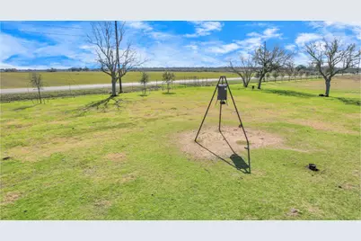 6111 Jacks Alley, Wallis, TX 77485 - Photo 40