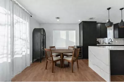 2619 Rosewood Street, Houston, TX 77004 - Photo 6