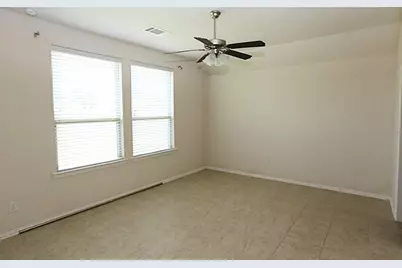 8139 Silent Deep Drive, Rosenberg, TX 77469 - Photo 6