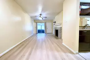 752 Memorial Mews St, Houston, TX 77079 - Photo 6