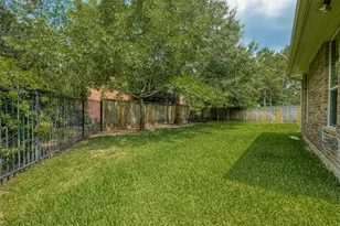 167 Pinto Point Pl, Spring, TX 77389 - Photo 34