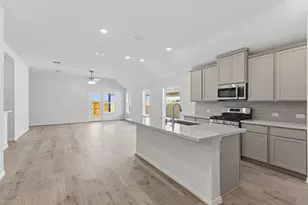 3807 Stars Wy, League City, TX 77573 - Photo 8