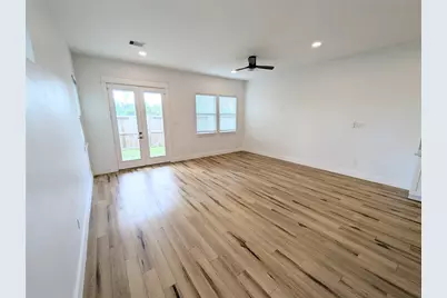 4913 Fisk Street, Houston, TX 77009 - Photo 12