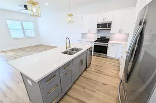 4913 Fisk St, Houston, TX 77009 - Photo 6