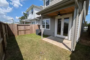 4913 Fisk St, Houston, TX 77009 - Photo 2